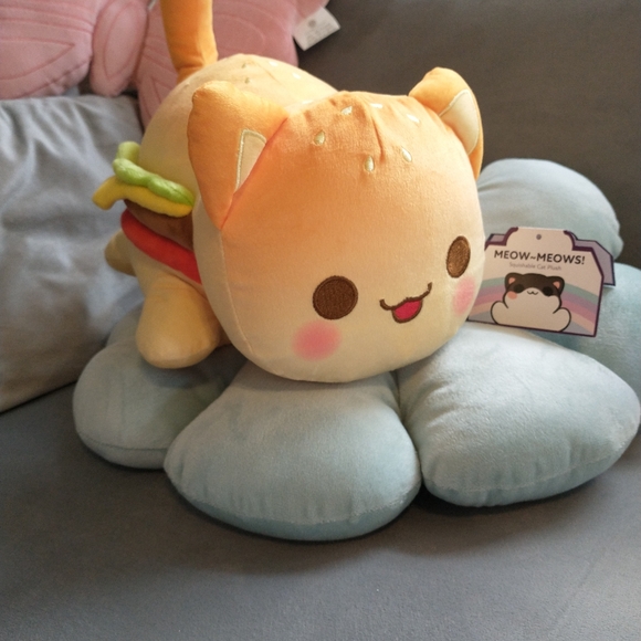 Aphmau Cheeseburger Meow~Meows! Original/Official! - Picture 2 of 13